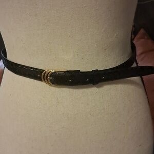 Collectif Women Textured Black Leather Belt w/Gold Buckle Size M Skinny Elegant